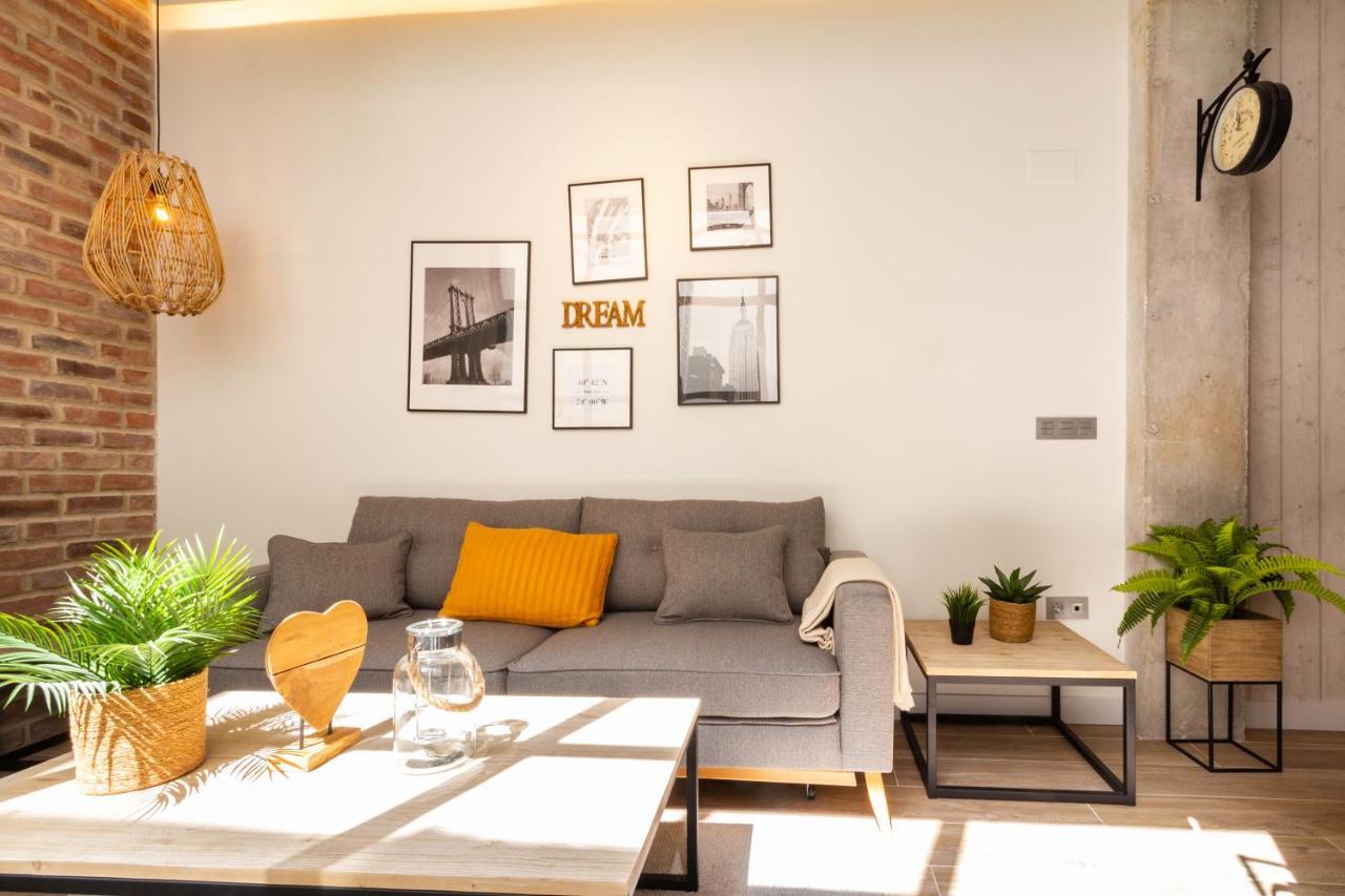 Huelin Suites Малага Экстерьер фото